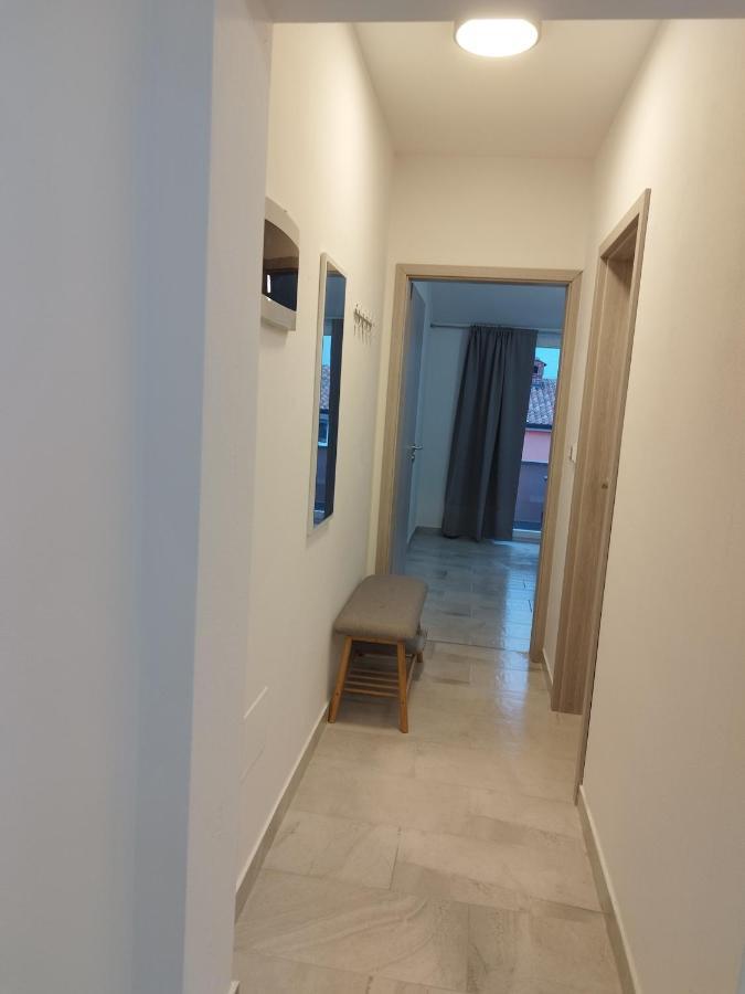 Tonis Apartment Buje Exterior photo